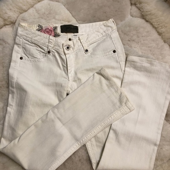 NWOT White jeans..Never worn - Picture 6 of 10